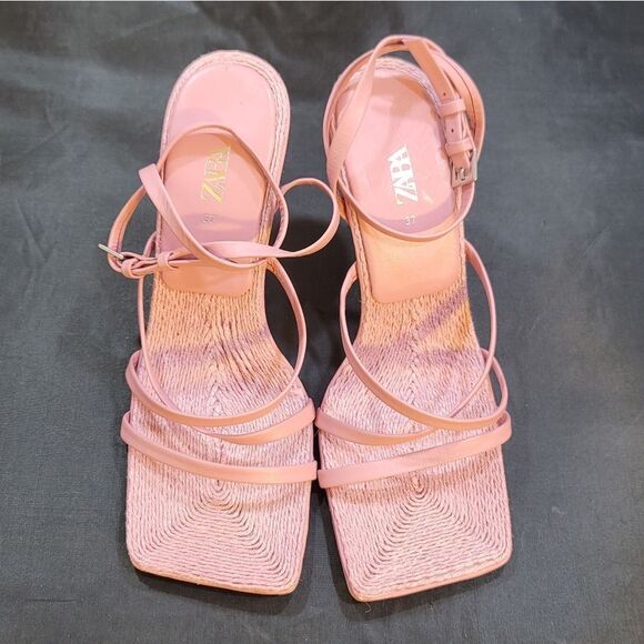 BRAND NEW ZARA SQUARE TOE MULTI-STRAP SANDAL - Picture 3 of 16